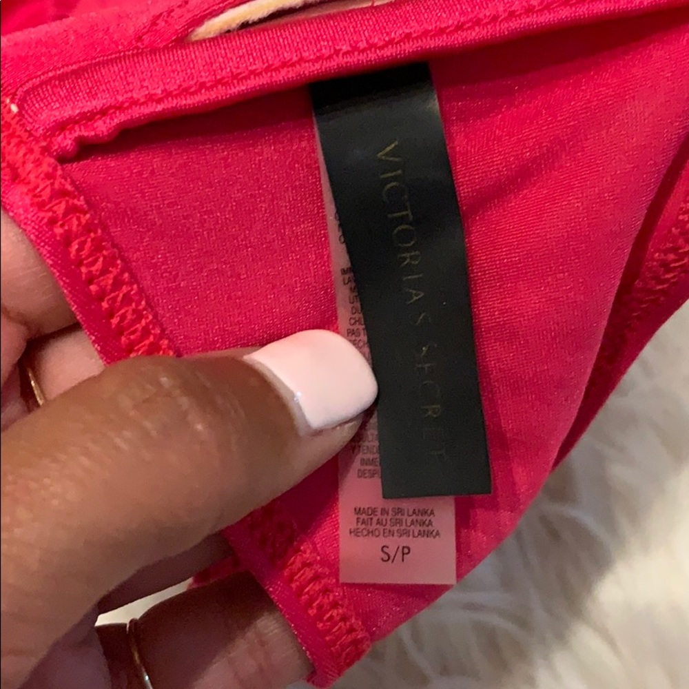 VS Bikini - Picture 3 of 3